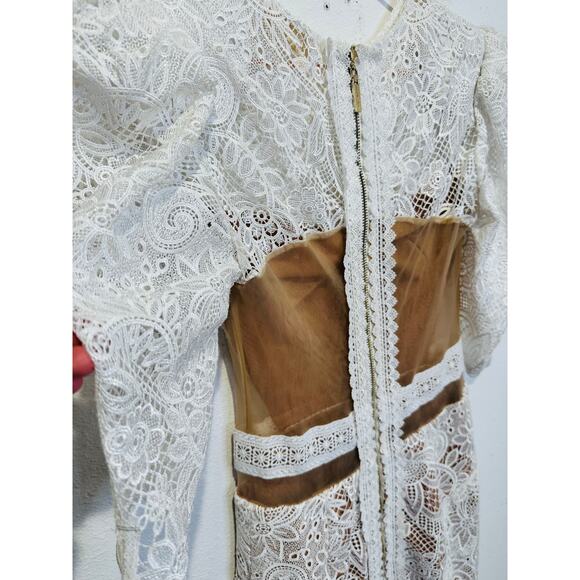 Bronx & Banco White Embroidered Lace Back Cutouts Madeline Lace Bride Dress XS - Picture 15 of 16